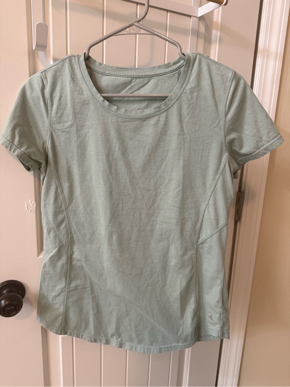 Balance Athletica Green Short Sleeve Crewneck Top